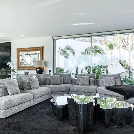 Luxury Private Holiday With Sea Views, Ibiza 1084 Βίλα