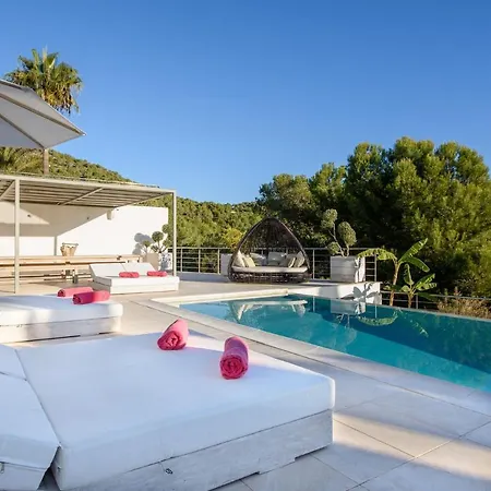 Luxury Private Holiday With Sea Views, Ibiza 1084 *