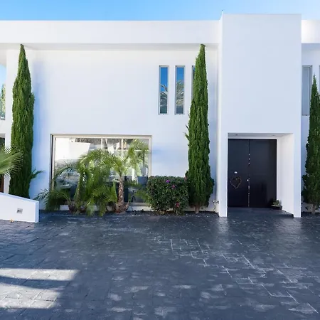 Luxury Private Holiday With Sea Views, Ibiza 1084 Villa